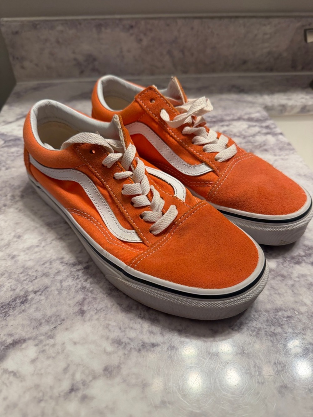 Vans off the wall orange old skool sneakers men’s 5 women’s 6.5
